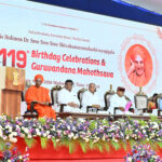 President Of India Graces 119th Birthday Celebrations And Guruvandana Mahotsava Of Dr Sree Sree Sivakumara Mahaswamiji.