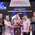 SantokBaa Humanitarian Award To LVPEI Founder.