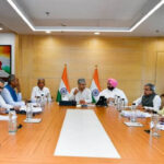 Railway Minister Reviews Comprehensive Measures To Empower Station Masters For More Efficient Station Management.