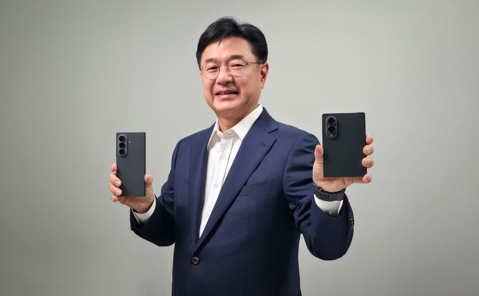 Samsung Galaxy Z Fold8 Ultra, Galaxy Z Fold8 And Galaxy Z Flip8 Set A New Pre-Order Record In India.  www.tripurastarnews.com