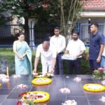 Governor Of Tripura Indrasena Reddy Nallu Pays Tribute To Mahatma Gandhi On Gandhi Jayanti.
