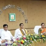 Chief Minister Of Tripura Dr. Manik Saha Interacts With Corporators And Officials For Better Municipal Services.